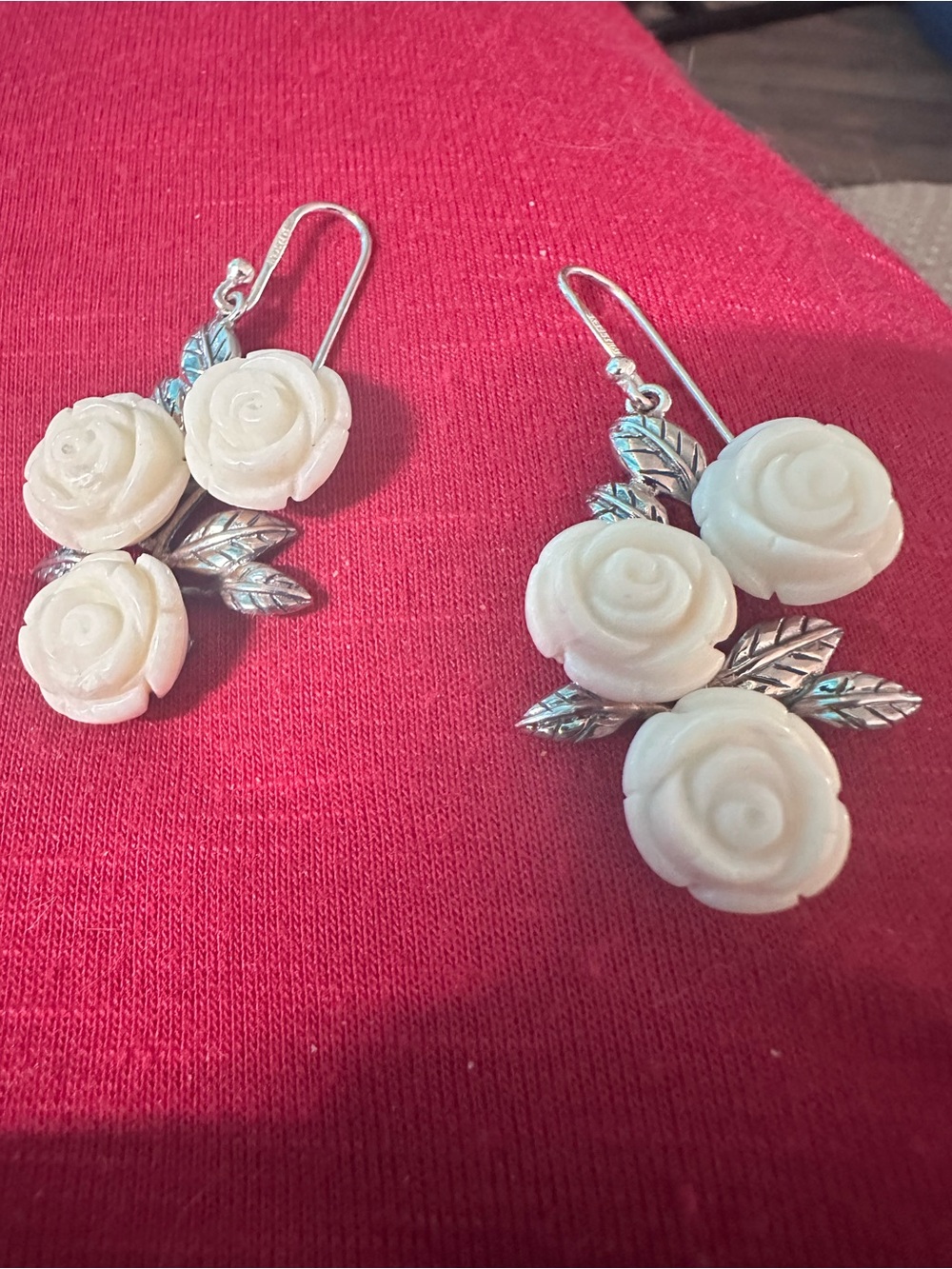 Sally C. Treasures. Handcrafted Cream Rose Cluster Coral  Set Sterling Silver - Picture 10 of 10